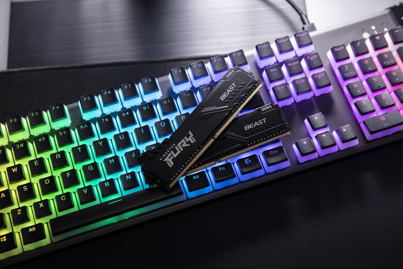 Kingston FURY Beast DDR4 32GB (2x16GB) 3200MT/s CL16 – RAM Gaming con Dissipatore a Basso Profilo, Intel XMP 2.0, AMD Ryzen Ready, Kit Dual Channel* - immagine 3