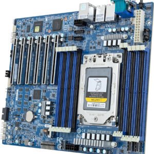 Gigabyte ME03-CE1 scheda madre server ATX single socket SP6 per AMD EPYC 8004 con 12 DDR5 ECC, 3 PCIe Gen5, 3 PCIe Gen4, storage SATA/NVMe e gestione remota AST2600