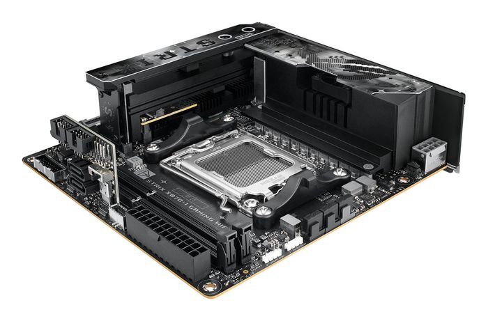 Asus AMD X870 Mini-ITX – Scheda Madre compatta AM5 con supporto Ryzen 7000/8000/9000, DDR5 fino a 96GB, PCIe 5.0, 2x M.2, LAN 2.5GbE Intel, Wi-Fi 7, Bluetooth 5.4, HDMI, USB4, BIOS UEFI** - immagine 6