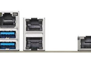 Asrock Micro-ATX LGA1700 Scheda Madre Server con Supporto Intel Xeon 6300, Xeon E-2400 e Pentium Gold G7400, DDR5 ECC, PCIe, SATA e Alte Prestazioni